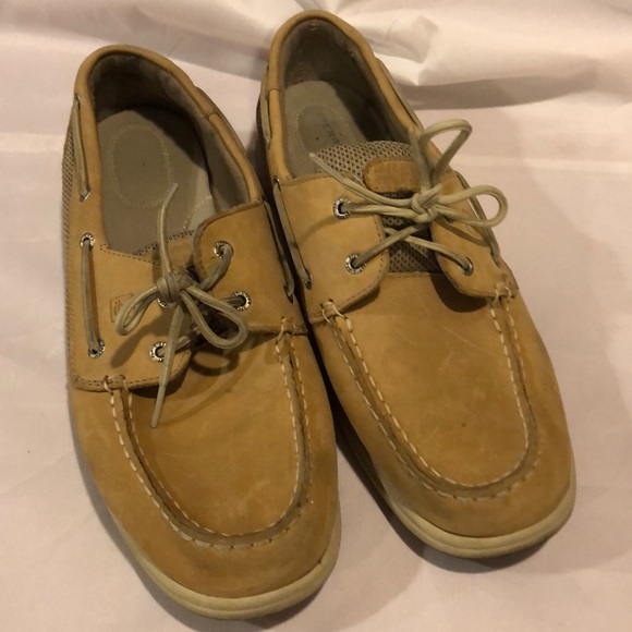 Sperry Shoes - Sperrys deck shoes
